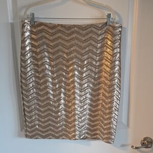 NY&C Elegant Gold Chevron Skirt 18